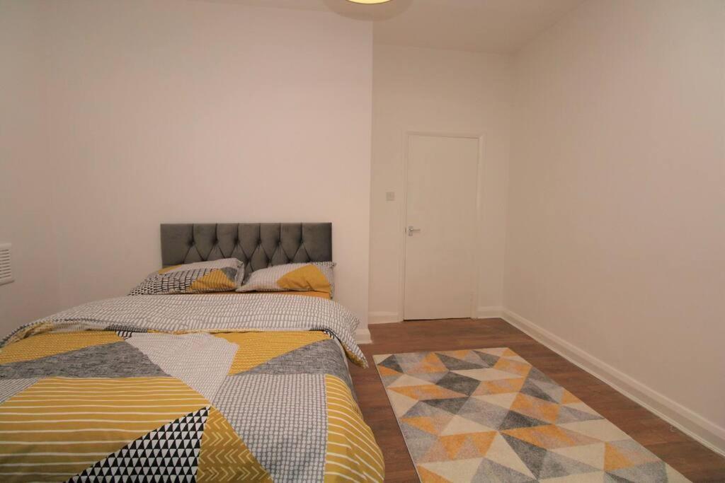 ロンドンIdeal 2 Bed Flat Close To Cityアパートメント エクステリア 写真